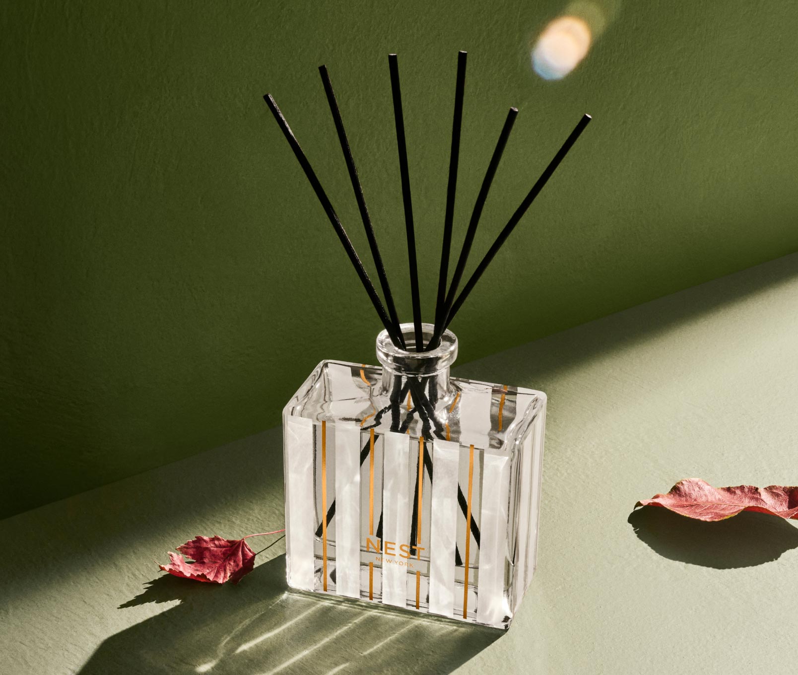 Autumn Plum Reed Diffuser - Thumbnail 5